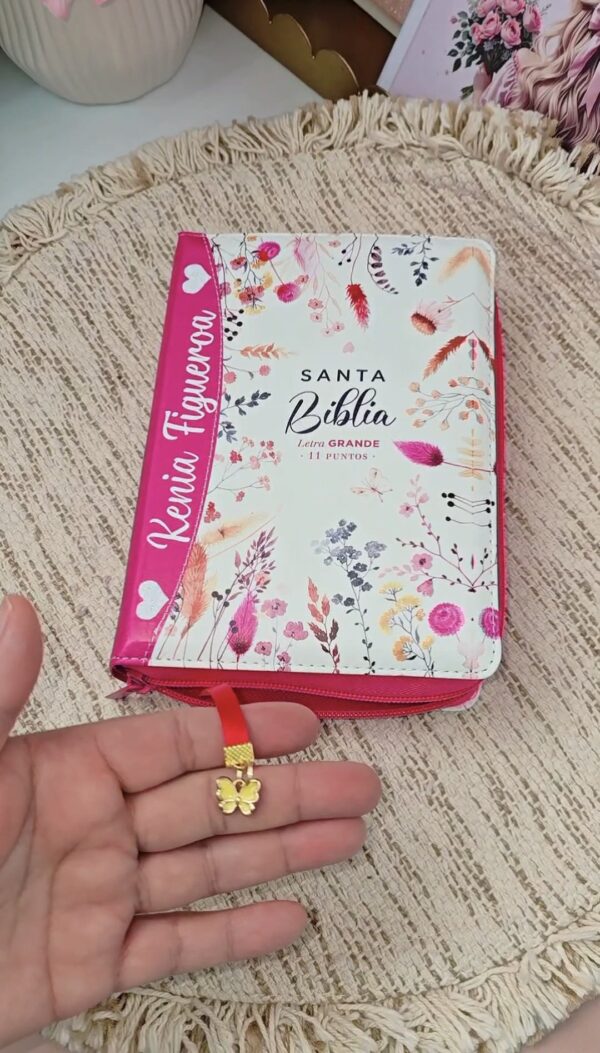 Biblia Fuscia Floral Compacta