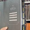 Biblia Letra Grande 12 puntos RV1960, tapa dura con elástico - León de Judá
