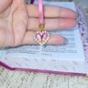 Biblia Letra Grande 12 puntos para Mujer RV1960, tapa dura flor fucsia con elástico