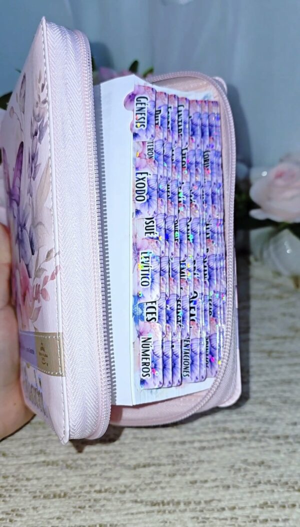 Biblia con Cierre Portátil Letra Grande 12 puntos RV1960, imit piel flores rosa con índice y canto floral